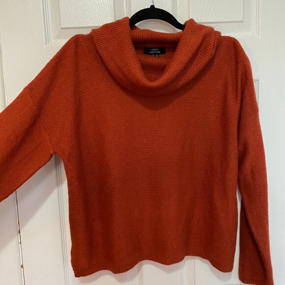 Cozy Terracotta TurtleNeck Sweater - Picture 2 of 8